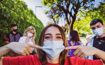 کاهش نگرانی و شاد بودن در زمان کرونا شاد بودن در کرونا کاهش نگرانی در کرونا