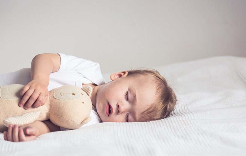 تنظیم ساعت خواب کودکان