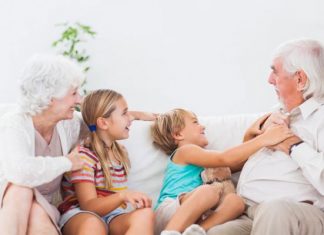 معجزه ای ارتباط پدر بزرگ و مادر بزرگ ها با نوه هایشان