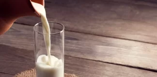 بهترین زمان نوشیدن شیر چه زمانی است؟