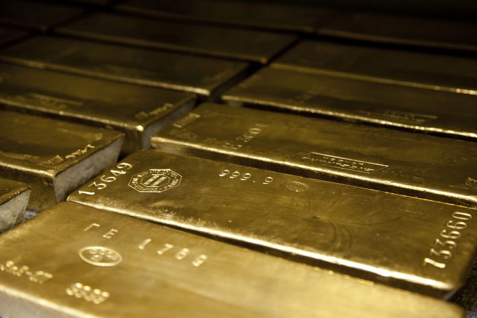 iran-war-gold-price-drop-2026 علت کاهش قیمت جهانی طلا در جنگ ایران